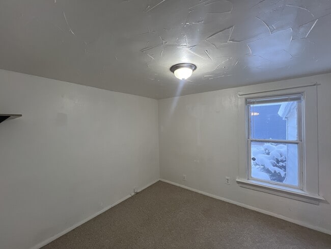 Building Photo - 353 Prospect Ave