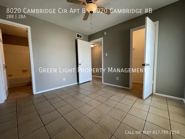 Building Photo - 8020 Cambridge Cir