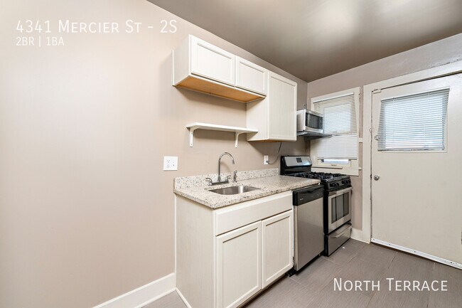 Building Photo - 4341 Mercier St