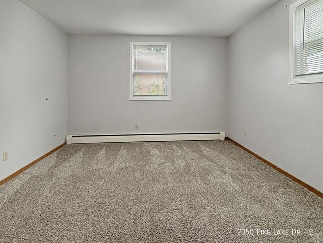 Building Photo - 2050 Pike Lake Dr