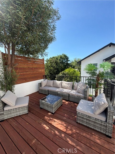 Building Photo - 3931 E Cesar E Chavez Ave
