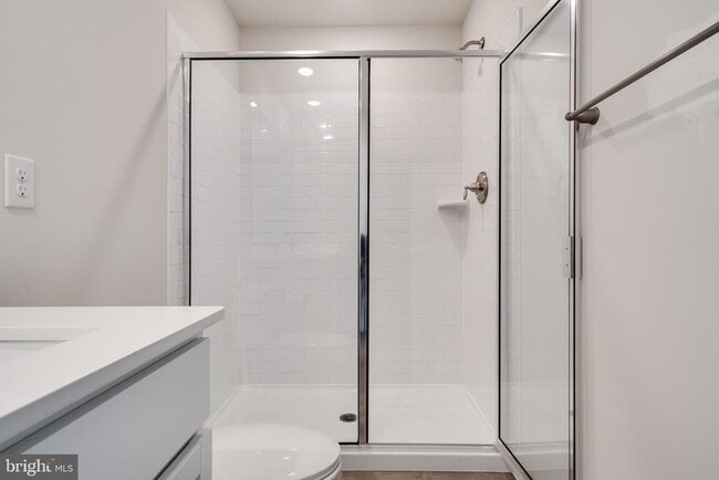 Building Photo - 69 Nelsons Wy