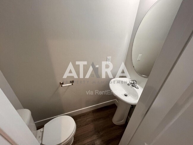 Building Photo - 291 Grace Ln