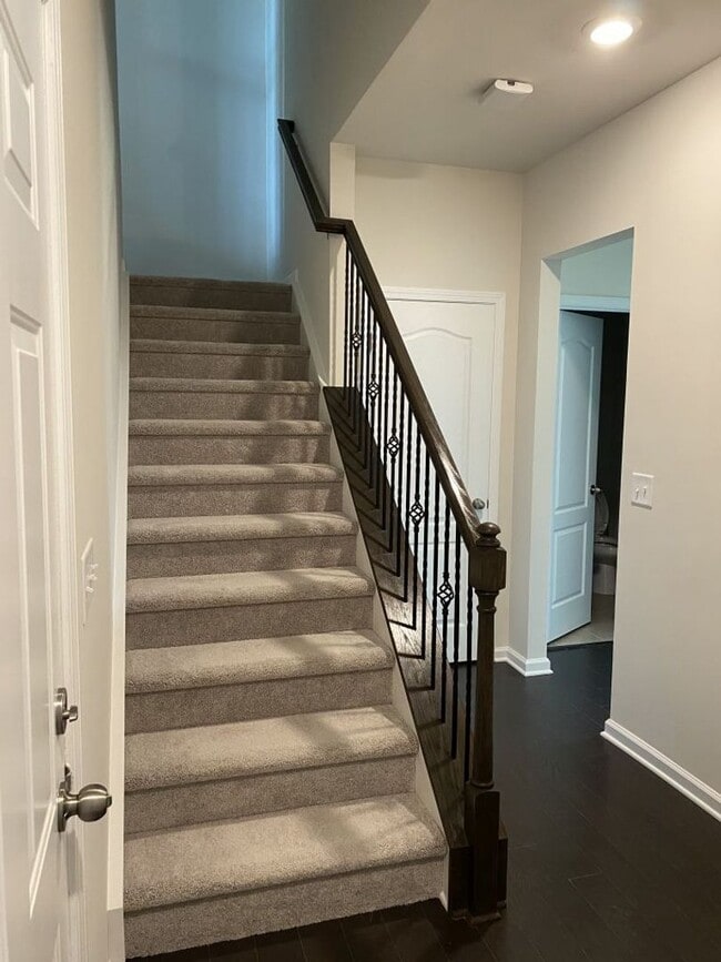 Building Photo - Coming Soon!!!  Townhome in Ardrey North
