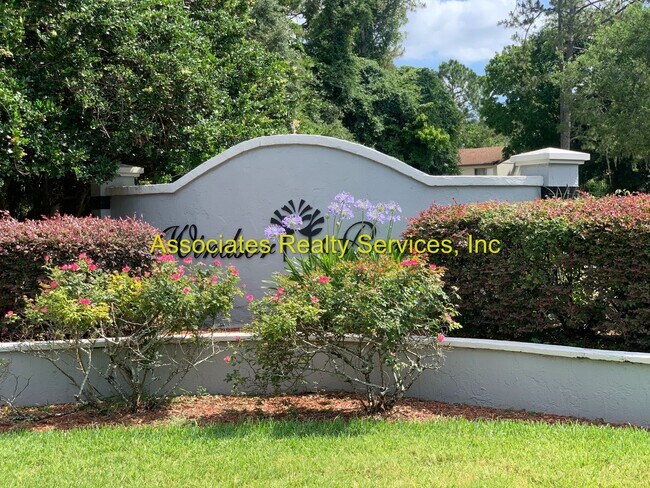 Building Photo - 3 bedroom home in Windsor Park!  Move in early August!