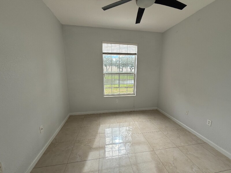 Building Photo - 6380 Contessa Dr