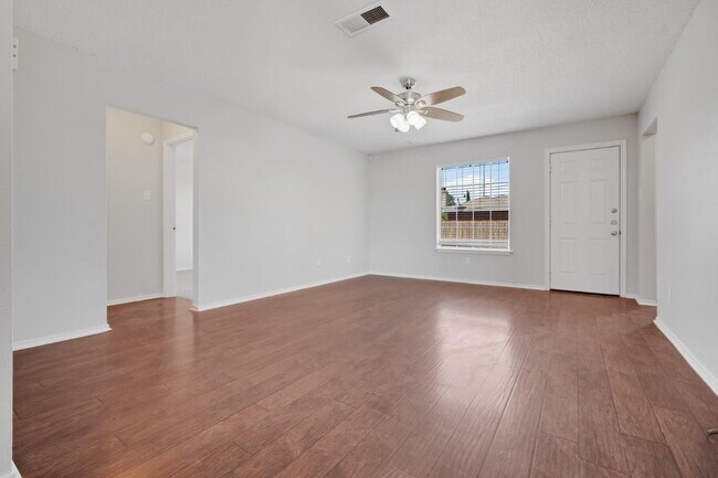 Building Photo - South Lubbock living at its finest!