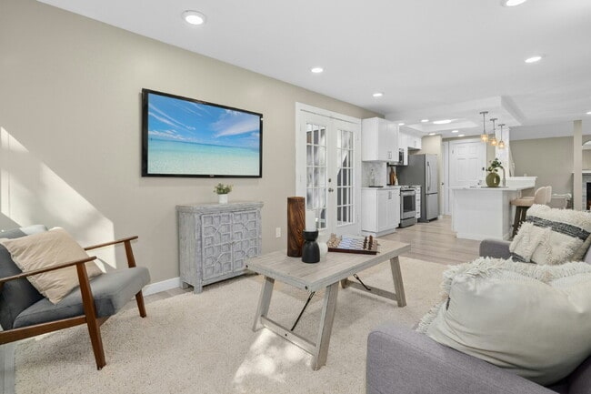 Building Photo - Private Kenmore Retreat | 4 Bed | 2 Bath | Beautifully Updated | Landscaping Included- Available ...