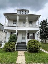 Building Photo - 1963 Belmont St