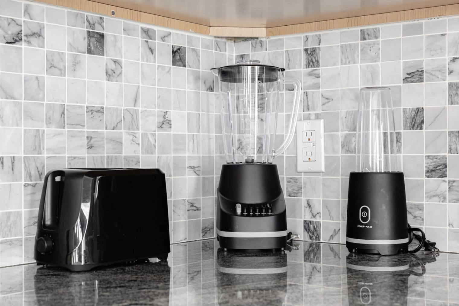 Building Photo - 3766 White Cliff Way