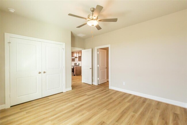 Building Photo - 1016 Tillman Ln