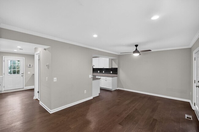 Building Photo - 6176 Martins Landing Ct