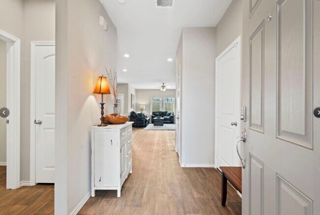 Building Photo - 14117 Redwood Forest Trail