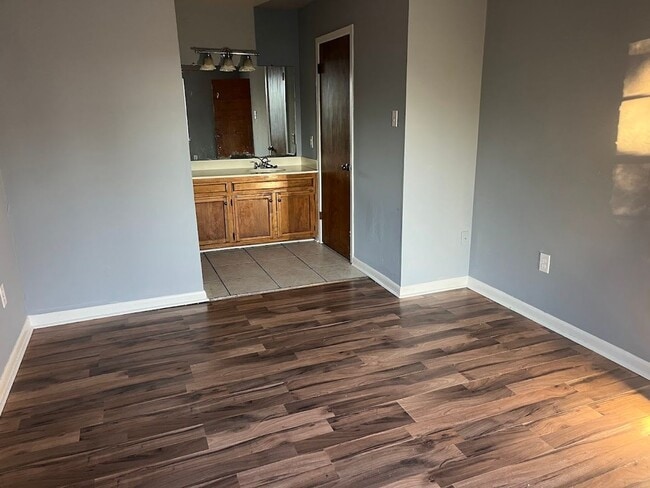 Building Photo - ans3412