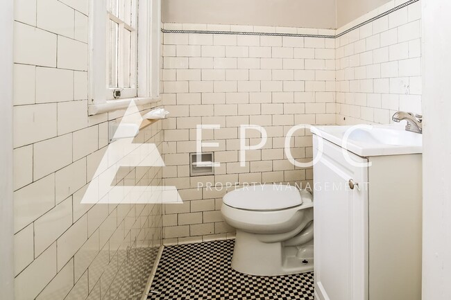 Building Photo - 400 S Josephine Boyd St