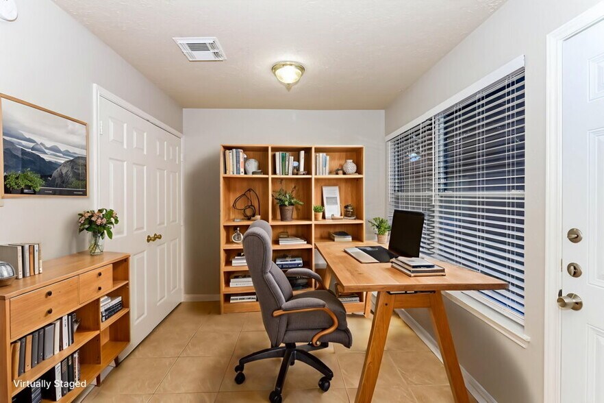 Building Photo - 20415 Blue Beech Dr