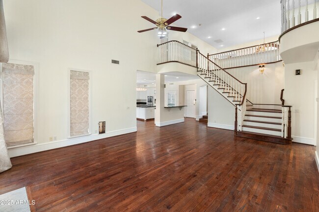 Building Photo - 5820 W Del Lago Cir