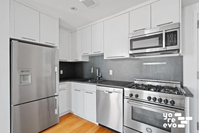 Building Photo - 1 bedroom in Brooklyn NY 11215