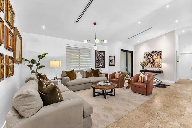 Building Photo - 6466 SW 84th St