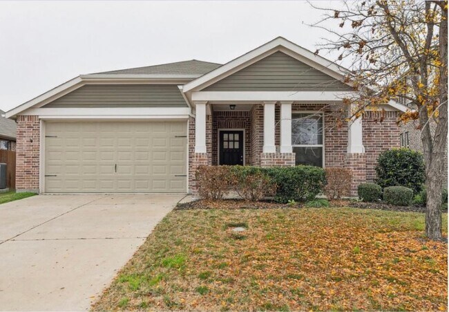 Primary Photo - 1212 White Dove Dr
