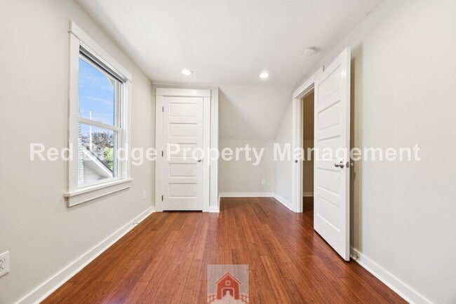 Building Photo - 4413 NE 26th Ave