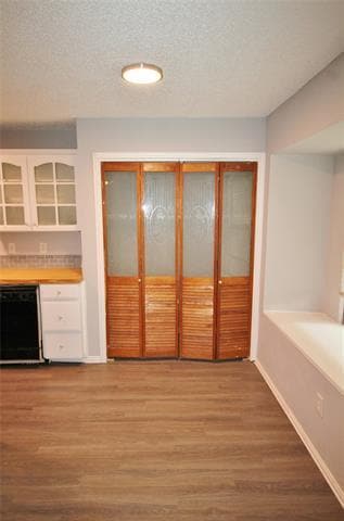 Building Photo - 4744 Meadow Trail Dr