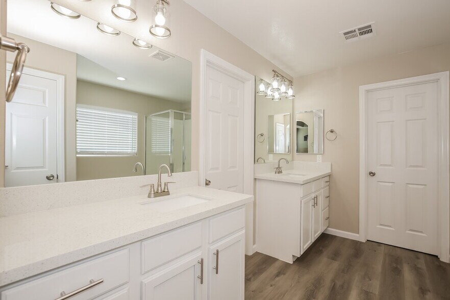 Building Photo - 4237 Telstar Ct