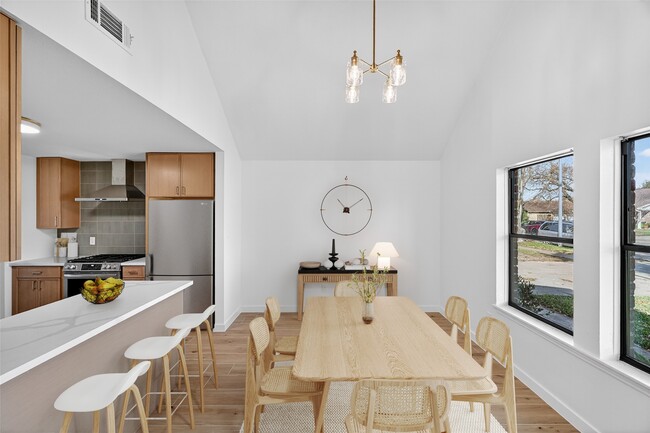 Building Photo - 22107 N Fork Dr