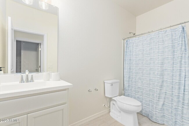 Building Photo - 3332 N 198th Ln