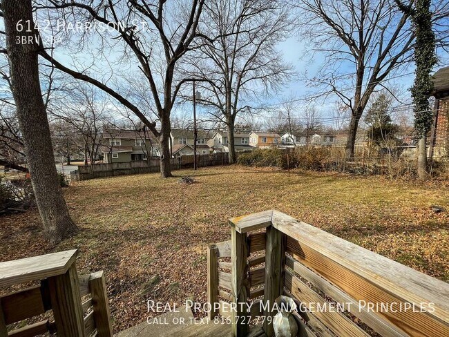 Building Photo - 6142 Harrison St