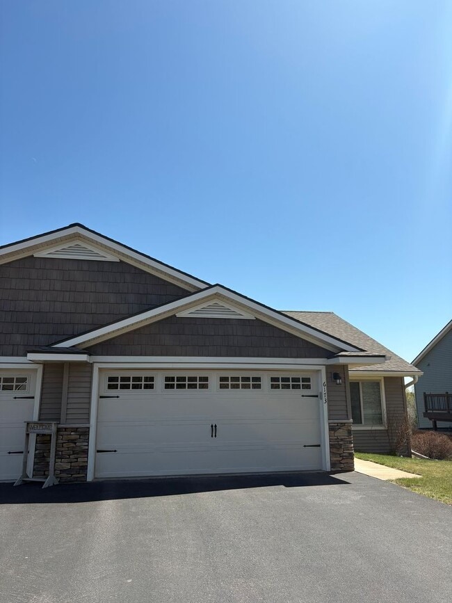 Building Photo - 6173 Aspen Meadow Ct