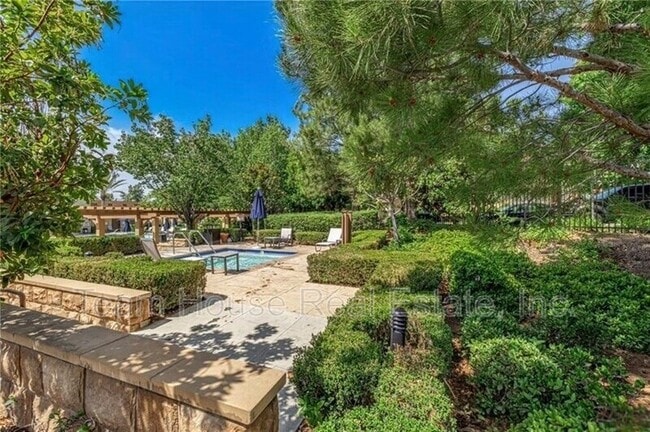 Building Photo - 23919 Brescia Dr