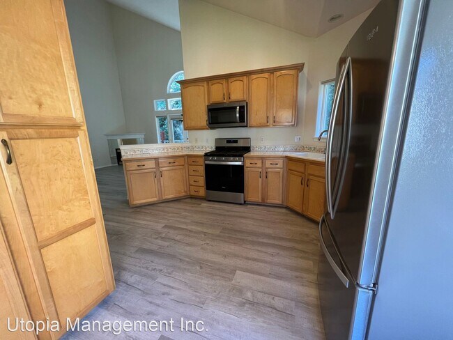 Building Photo - 2 br, 2.5 bath House - 2170 28th Street