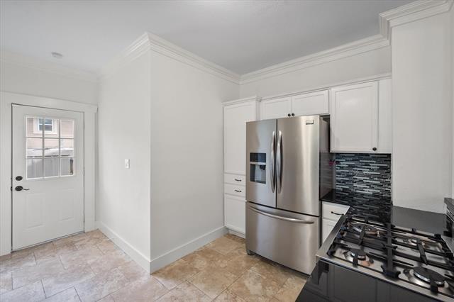 Building Photo - 2232 W Rosedale St S