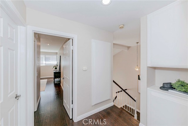 Building Photo - 2422 Coventry Cir