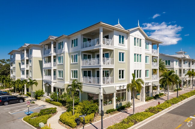 200 Main St Dunedin, FL - Victoria Place