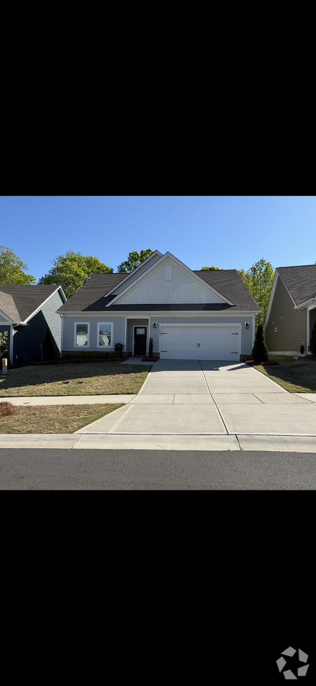 Building Photo - 4921 Helmsworth Dr