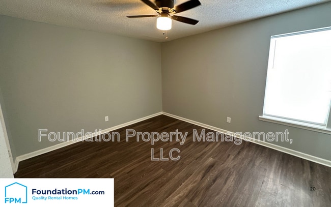 Building Photo - 30 Windsor Rd