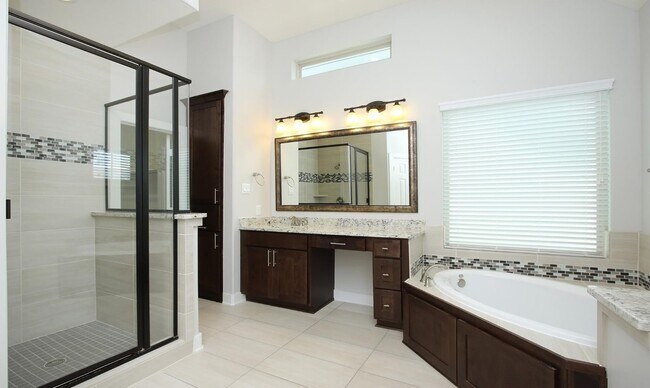 Building Photo - 1509 Bently Green Ln