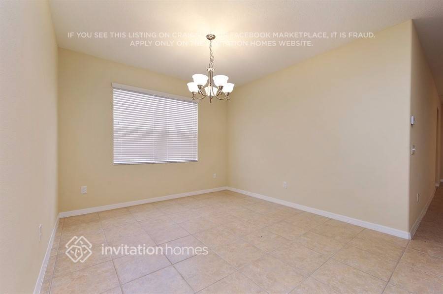 Building Photo - 12115 Streambed Dr