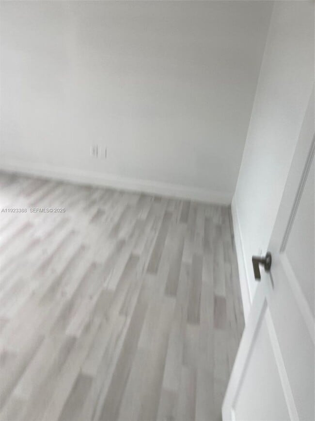 Building Photo - 2755 NW 191st Terrace