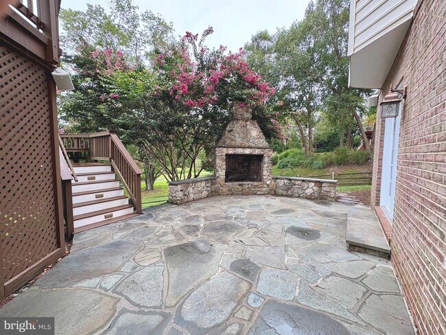 Building Photo - 1151 Fieldview Dr