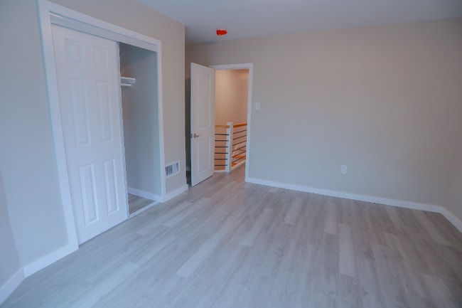 Building Photo - 1428 N 56th St