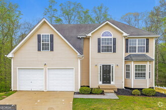 Building Photo - 257 Edison Dr