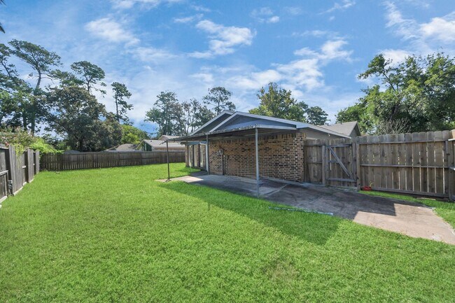 Building Photo - 7303 Foxwick Ln
