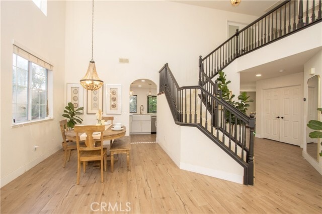 Building Photo - 3682 Grovedale St