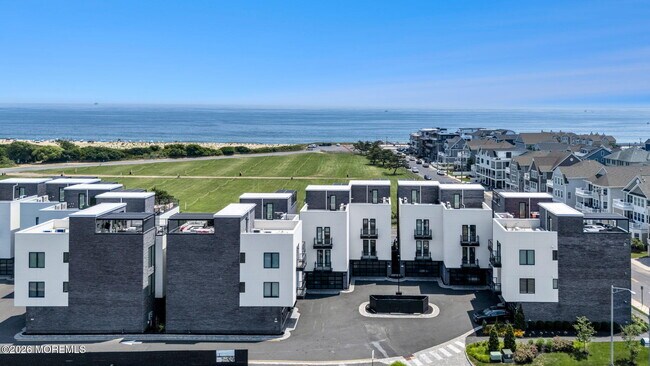 Building Photo - 200 Ocean Ave N