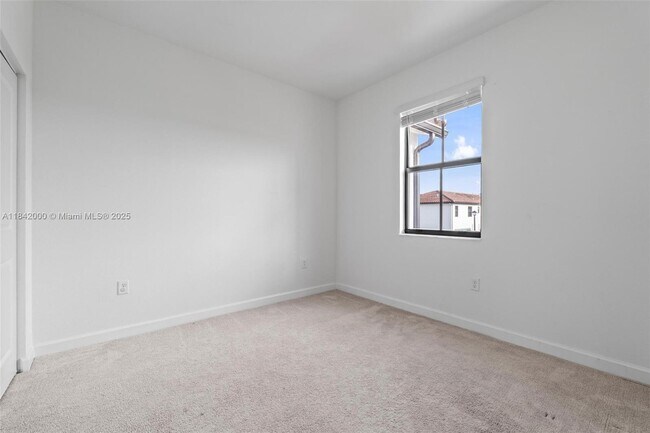 Building Photo - 11944 SW 247th Ter