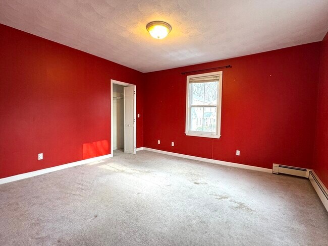 Building Photo - 6 Rockland Pl