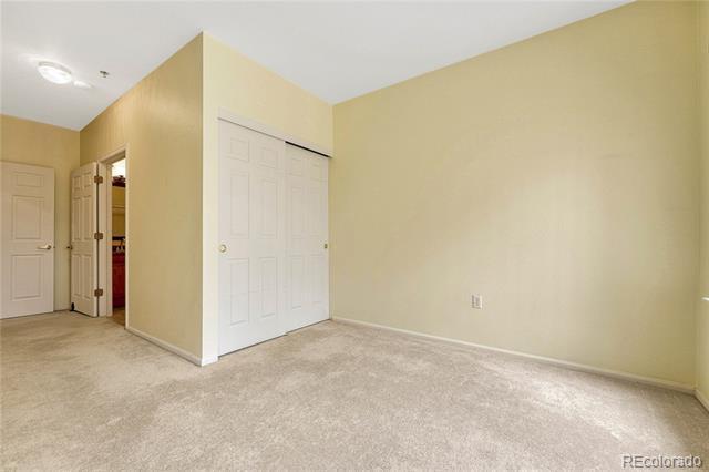 Building Photo - 2896 W Riverwalk Cir